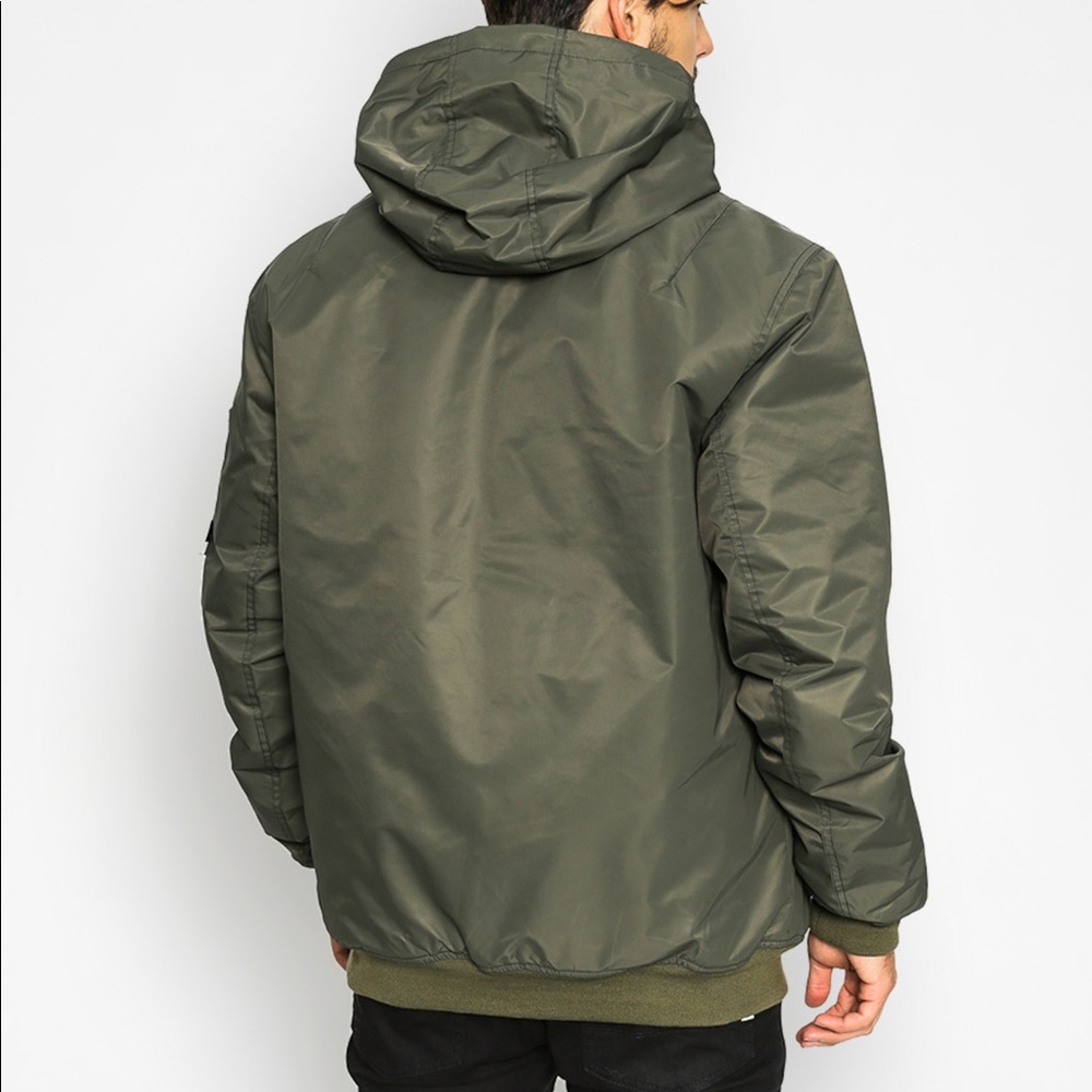 NWT Vans all weather water resistant KILROY BOMBER MTE JACKET in Grape Leaf - Picture 2 of 11